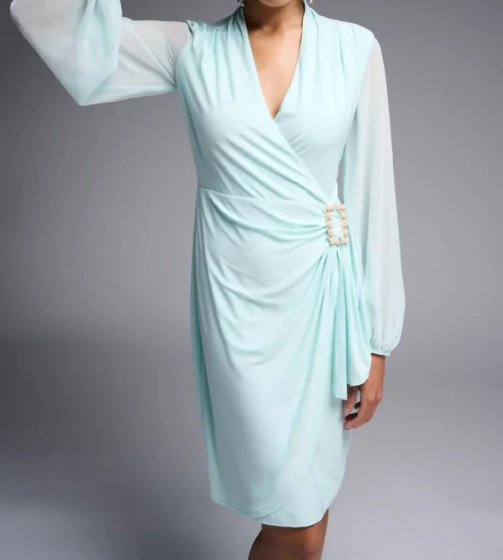 Brooch Detail Wrap Style Dress In Green Velvet unclassified dresses