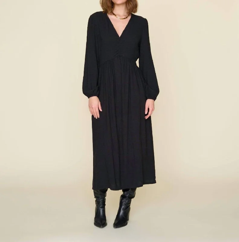 Eloise Dress In Black Monochrome unclassified dresses