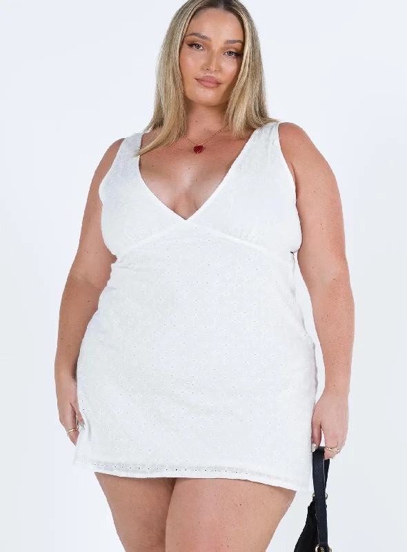 Nellie Mini Dress White Curve