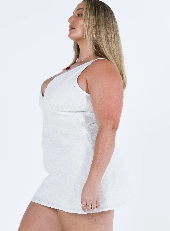 Nellie Mini Dress White Curve